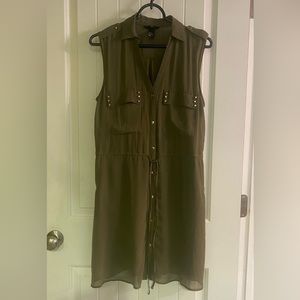 H&M casual army green dress with buttons